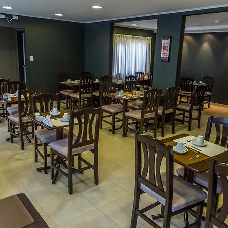 Hotel Cueva De Las Manos 佩里托莫雷诺 外观 照片
