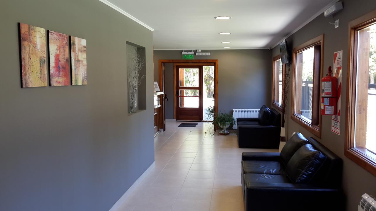 Hotel Cueva De Las Manos 佩里托莫雷诺 外观 照片