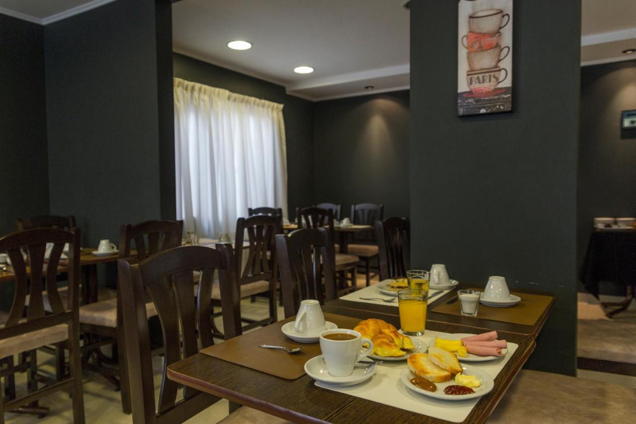 Hotel Cueva De Las Manos 佩里托莫雷诺 外观 照片